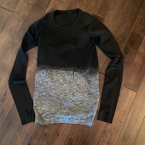 Lululemon swiftly tech long sleeved shirt.